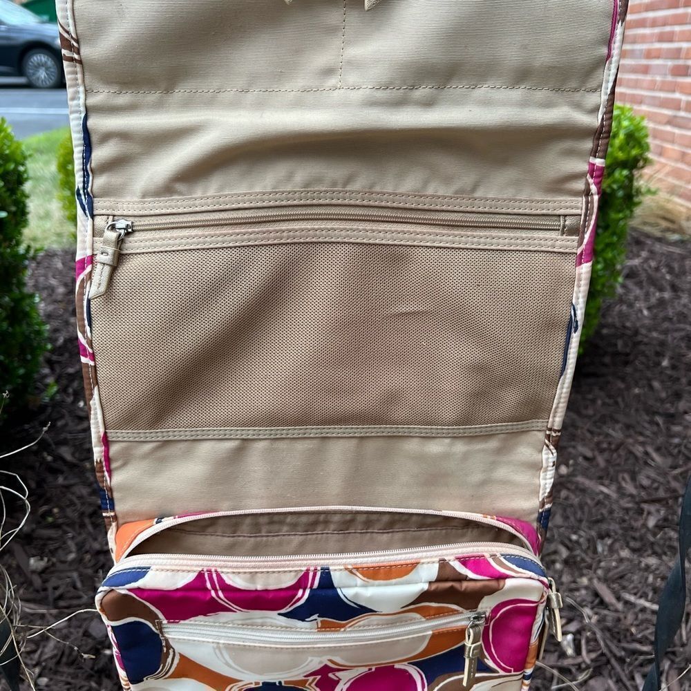Coach signature satin hanging cosmetic toiletry bag - Picture 2 of 11